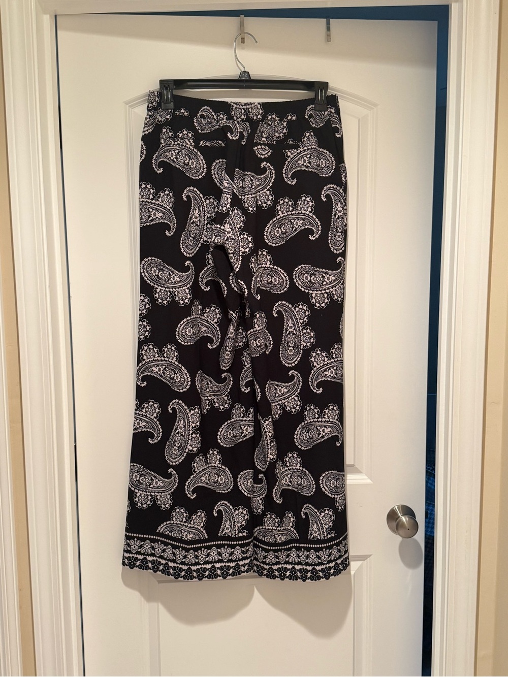 New York & Company Paisley Wide-Leg Palazzo Pants - Size Small - Picture 4 of 14
